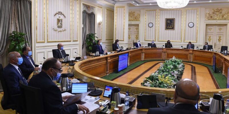 وزير المالية يستعرض موقف الأداء المالي للفترة من يوليو وحتى ديسمبر من العام المالي 2023 - 2024 1 169444842 1899449890233367 6774335977305466609 n scaled1705513202