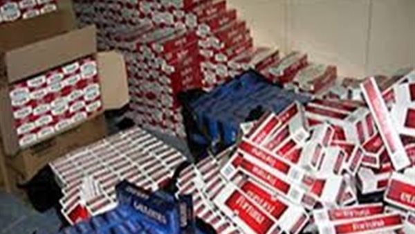 ضبط 12 ألفاً و500 علبة سجائر مهربة بمطروح 1 1751704367383