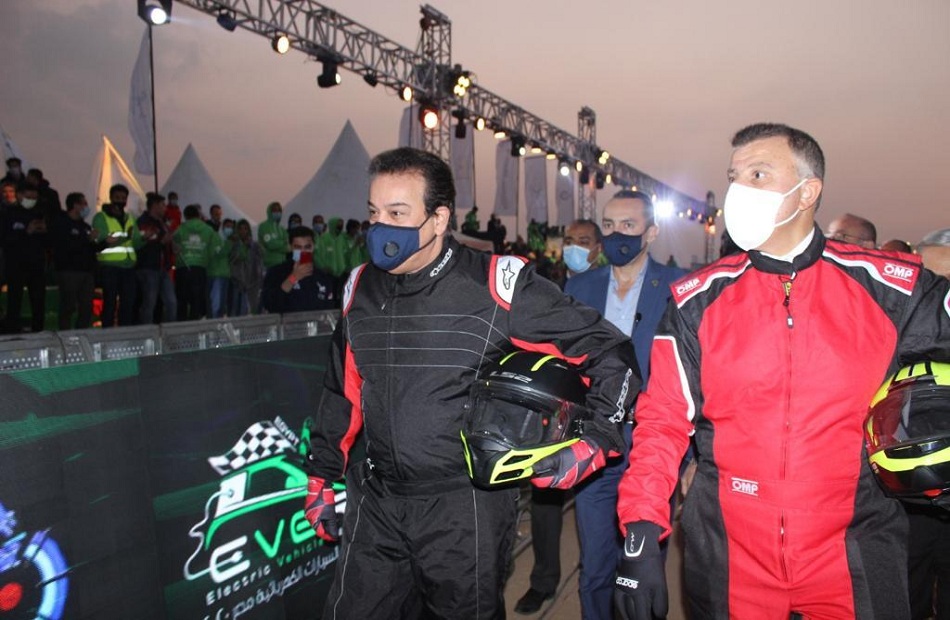 وزير التعليم العالي يعلن فتح باب التقدم للموسم الخامس من رالي السيارات الكهربائية 2024 1 19 2020 637440178327840982 7841705492685