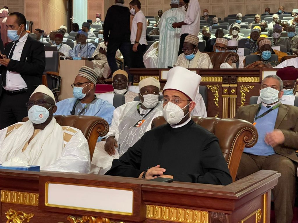 المؤتمر الإفريقي لتعزيز السلم يسعى لتوظيف العلم في وجه الغلو والتطرف ودعوات الفرقة والاختلاف 1 19 2022 637799512870695281 691704821523