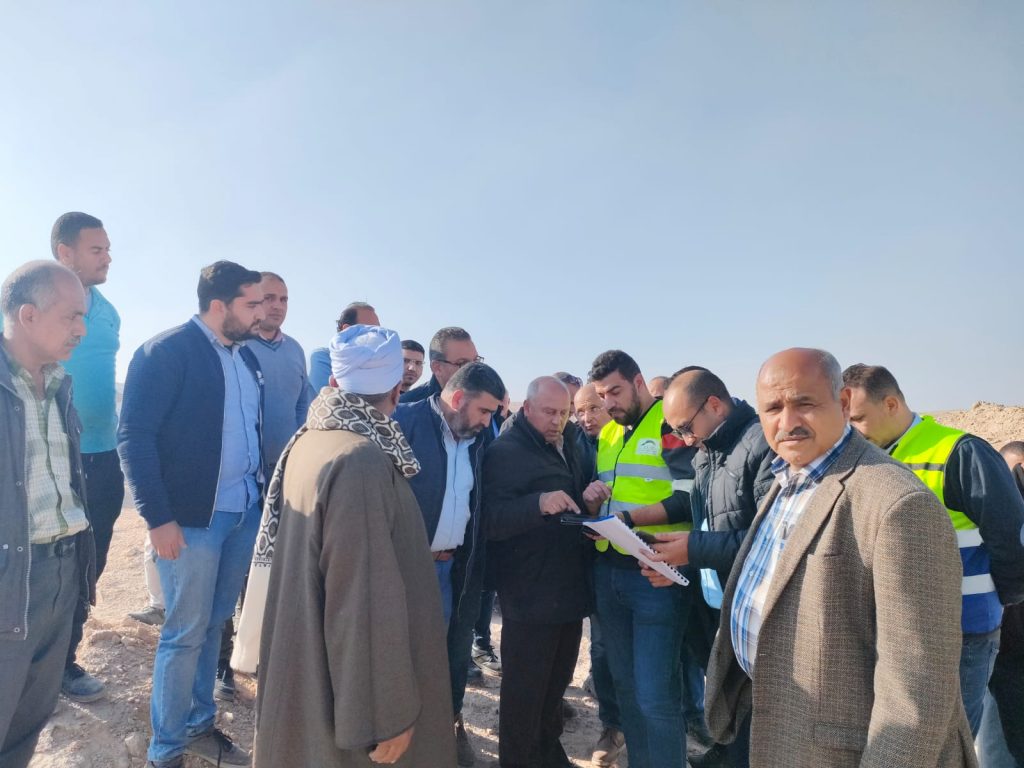 وزير النقل يتفقد الخط الثاني للقطار الكهربائى السريع 1 19 2023 638081870343254172 3251706359683