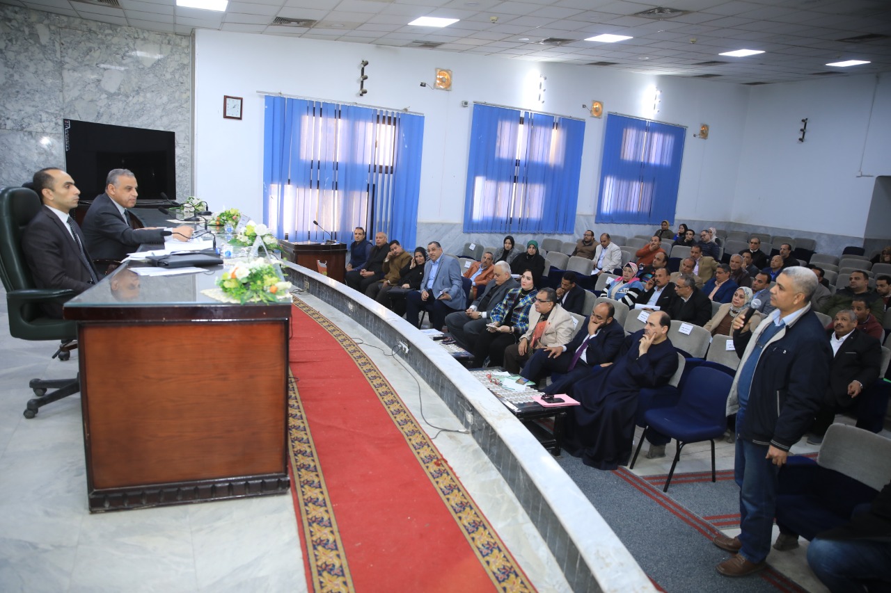 محافظ سوهاج يوجه بالتنسيق بين الأجهزة التنفيذية والأمنية بالمحافظة لتنفيذ الموجة 22 لإزالة التعديات 1 19 2023 638091223257699215 7691705516563