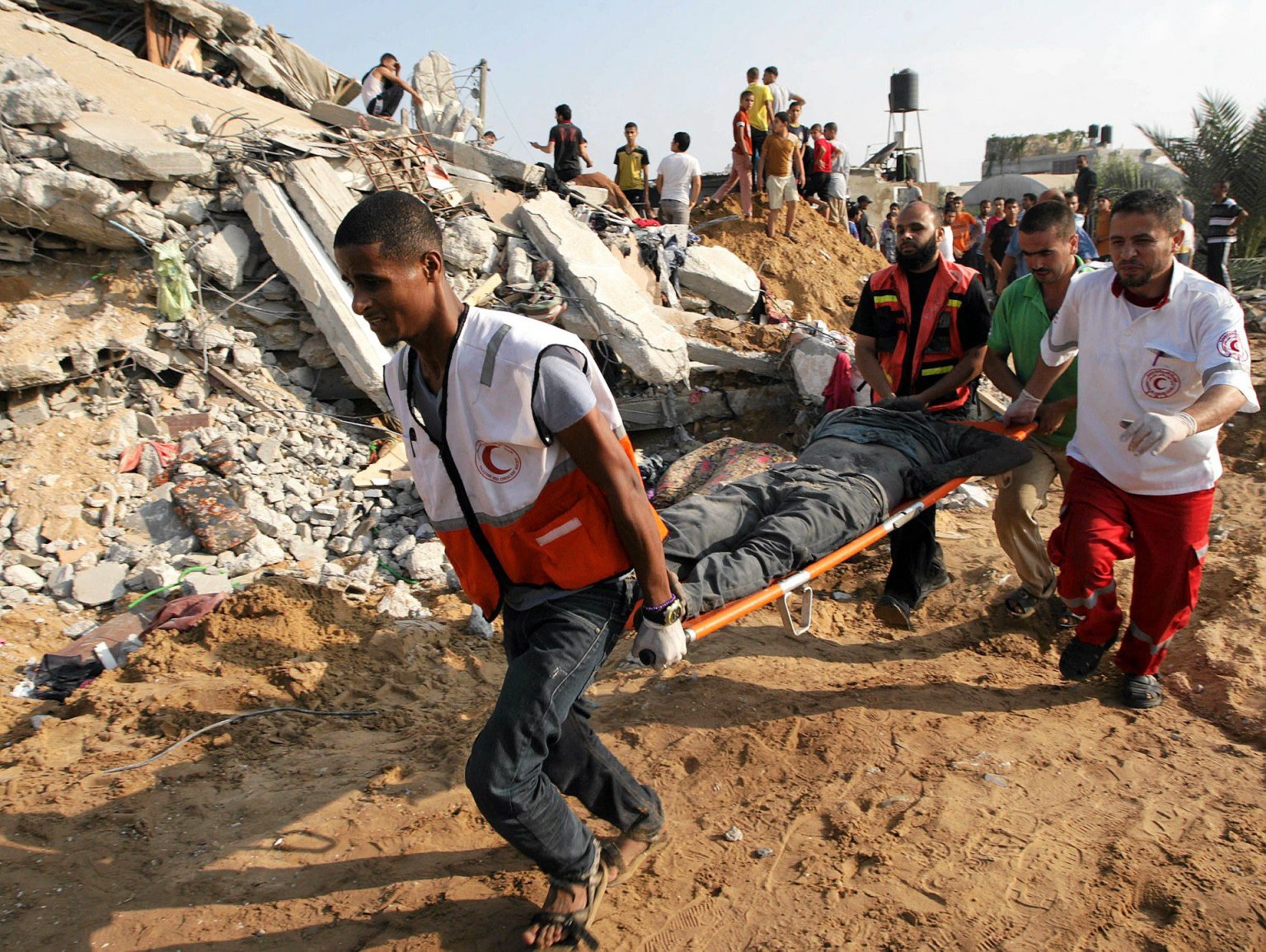 "صحة غزة": الاحتلال ارتكب 24 مجزرة راح ضحيتها 210 شهداء خلال الـ 24 ساعة الماضية 1 2