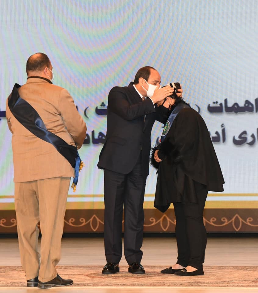 الرئيس السيسي يكرم أسماء الشهداء خلال الاحتفال... إضافة أولى وأخيرة 1 2021 637509058966082765 6081706096944