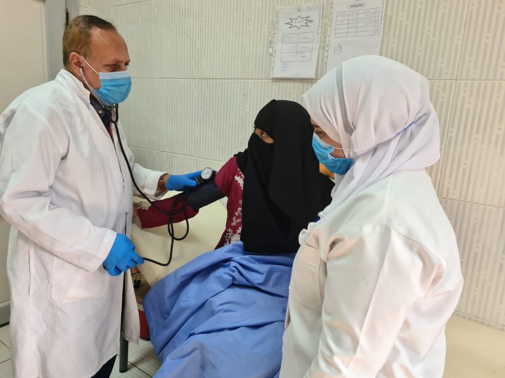 فحص وعلاج 149 ألف مواطن بالمجان خلال 88 قافلة بقرى المنيا خلال 2023 1 202210281535421131705141263
