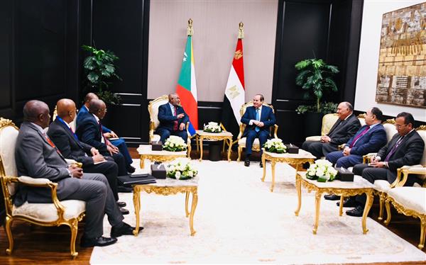 السيسي يؤكد حرص مصر على مُواصلة العمل المشترك لتعزيز التعاون الثنائي مع جزر القمر 1 2023 638204537104764019 4761706644323