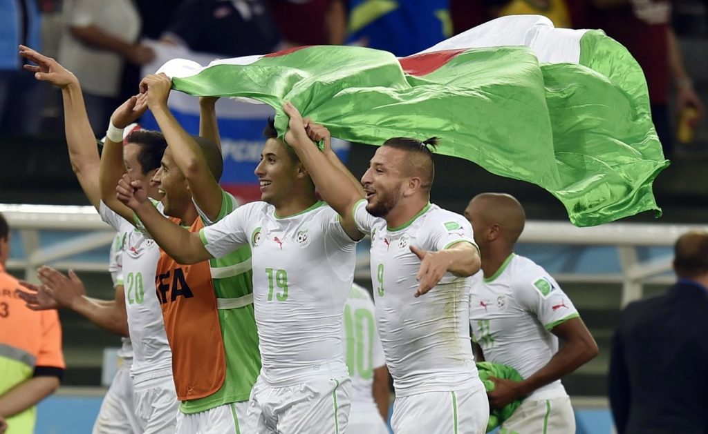 الحارس الموريتاني "باباكار نياسي" أفضل لاعب في مباراة منتخب بلاده أمام الجزائر بكأس الأمم الإفريقية 1 2c5d49f3f1813618580f6a706700fc131706051043
