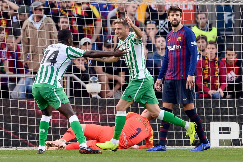"هاتريك" توريس يقود برشلونة لفوز مثير على ريال بيتيس 4-2 في الدوري الإسباني 1 345186 01 08 15419527741705868107