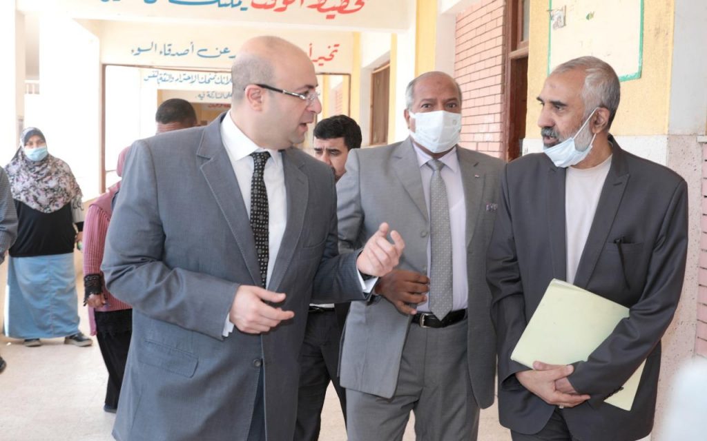 محافظ بني سويف يوجه بإعادة توزيع درجة السؤال الأول لامتحان مادة العلوم للشهادة الإعدادية 1 8131706183703