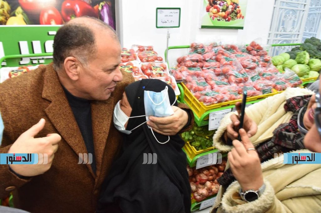 الجمهورية: إجراءات متواصلة من وزارة التموين لتوفير كافة السلع وبأسعار مخفضة للمواطنين خلال شهر رمضان 1 9401704604383
