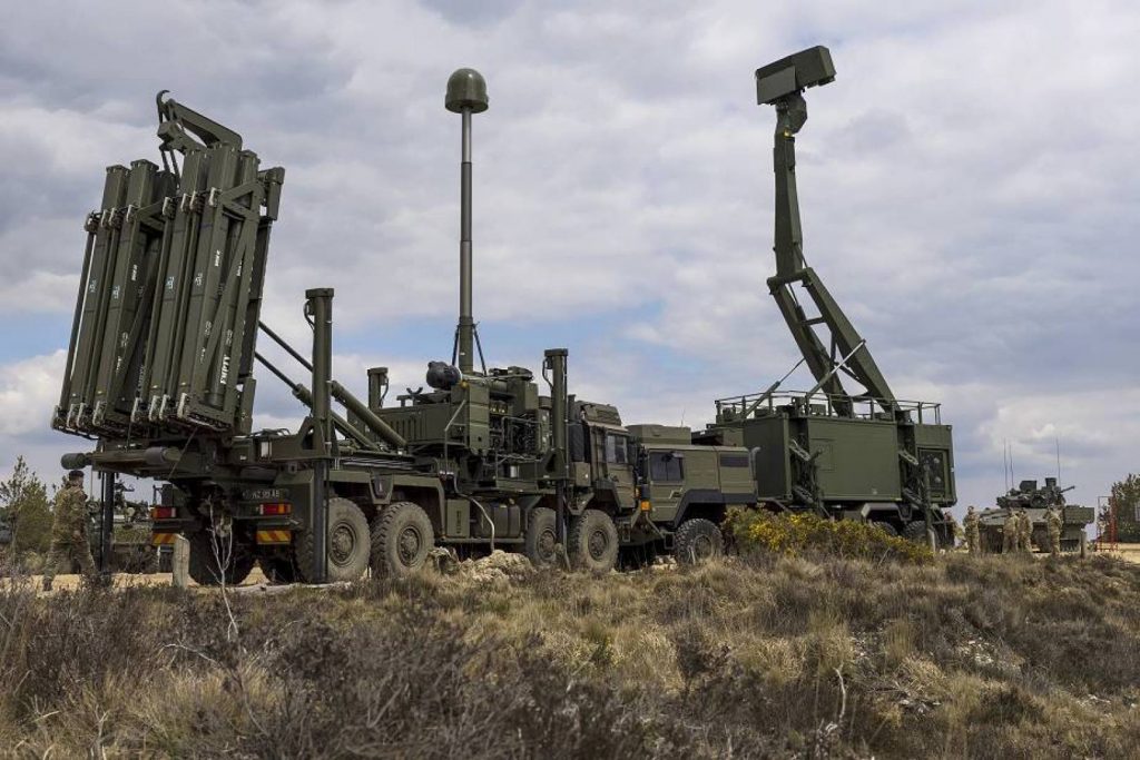 الجيش البولندي: اتخذنا جميع الإجراءات اللازمة لحماية مجالنا الجوي 1 UK Sky Sabre air defense missile system deployed in Poland to protect its airspace 925 001 418140 highres1704701104