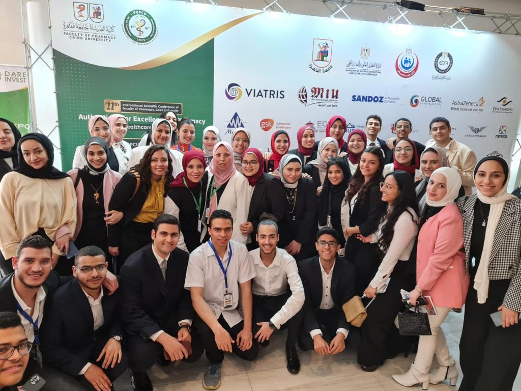 طلاب صيدلة الجامعة المصرية الصينية ينتجون أجهزة تدخل في مراحل صناعة الدواء 1 WhatsApp Image 2023 05 25 at 121704714606