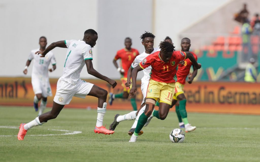 "عبدولاي سيك" أفضل لاعب في مباراة السنغال وغينيا بكأس الأمم الإفريقية 1 image1706040423
