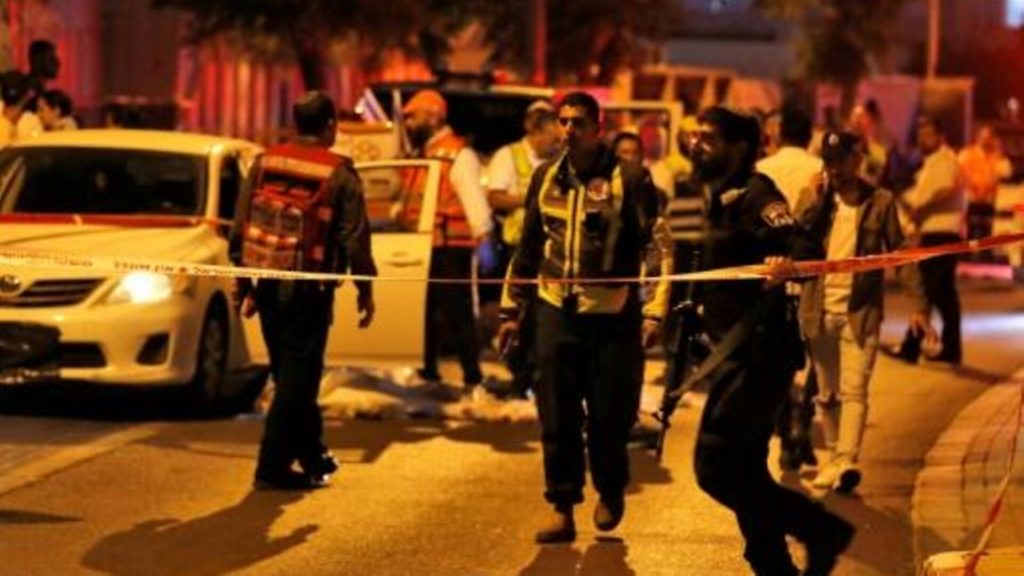 الشرطة الإسرائيلية: اعتقال مُنفذي هجوم شمال "تل أبيب" وهما من سكان الخليل 1 image doc 329k3hb1705327863