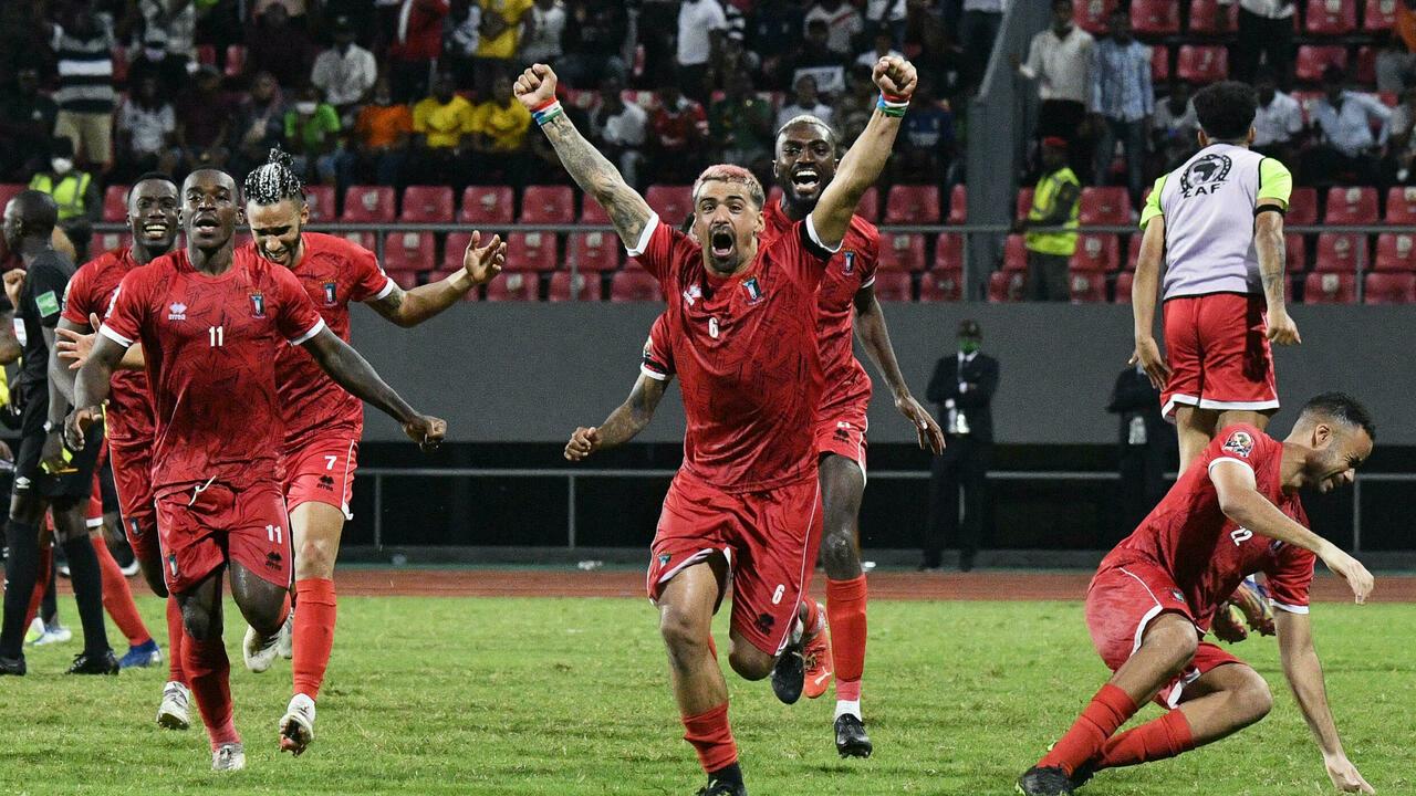 غينيا تتأهل لربع نهائي كأس الأمم الأفريقية بفوزها القاتل على غينيا الاستوائية 1-0 1 img 61f2750a9089c1706472665