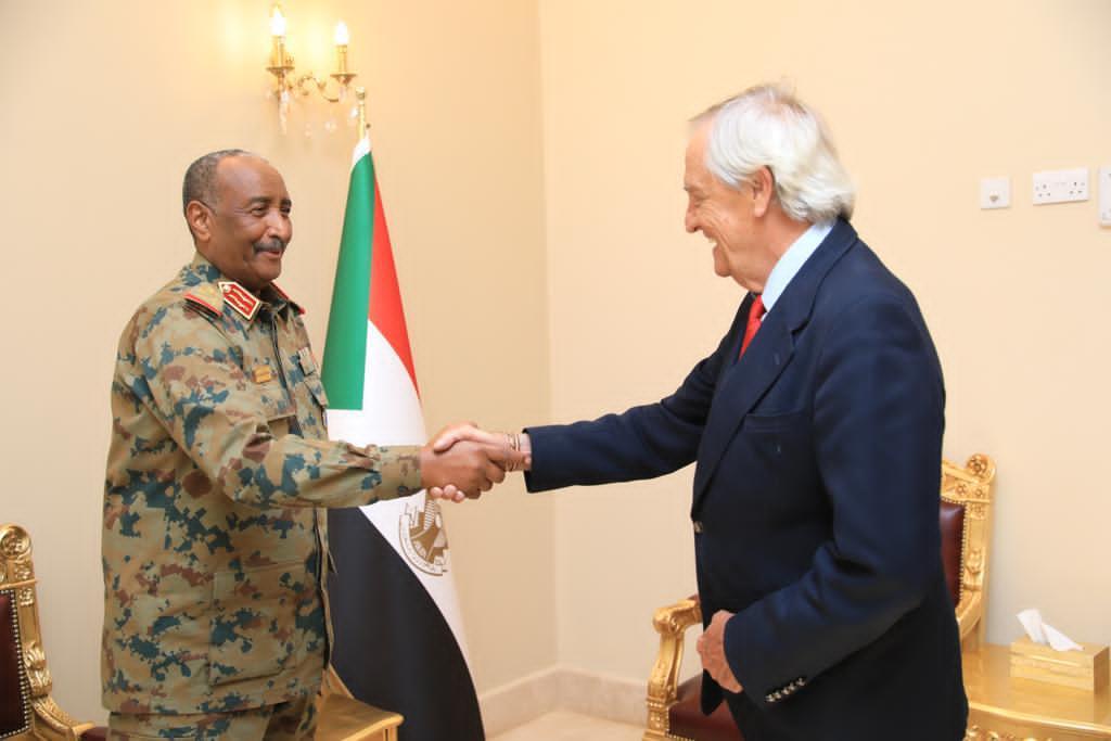 السودان :العلاقة مع المبعوث الشخصي للأمين العام للأمم المتحدة للسودان رمضان العمامرة علاقة إيجابية تتسم بالتعاون 1 img 631767caed36a1705676583