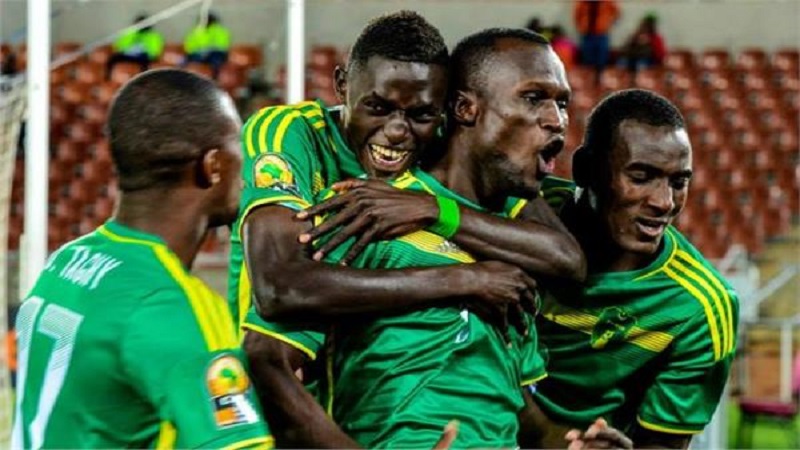 لأول مرة في تاريخه .. منتخب موريتانيا في دور الـ16 بكأس الأمم الإفريقية بالفوز على الجزائر 1ـ0 1 mauri1706050203
