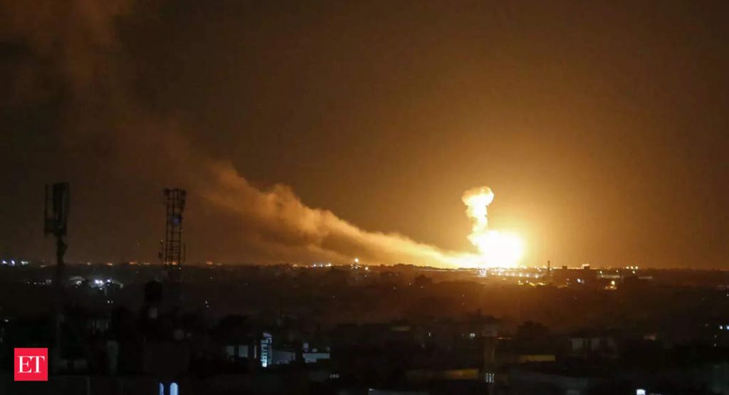 سوريا: مقتل وإصابة عدد من المدنيين جراء عدوان إسرائيلي استهدف نقاطا جنوب دمشق 1 photo1706536923