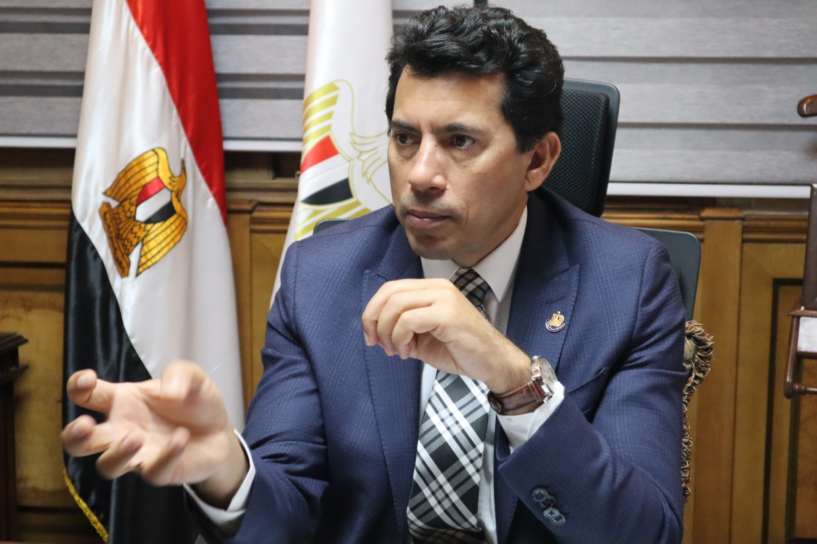 وزير الشباب والرياضة يوجه الشكر للرئيس السيسي لرعايته بطولة أمم إفريقيا لكرة اليد للرجال 1 الدكتور أشرف صبحي وزير الشباب والرياضة المصري1705516623