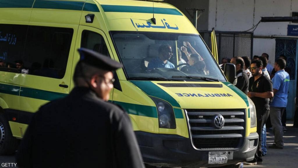 "العربية لحقوق الإنسان": نتابع جهود مصر لتسهيل وصول الجرحى والمرضى القادمين من غزة 1 سيارات اسعاف مصر الى غزة لنقل الجرحى1707905894
