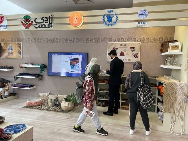 جناح "أيادي مصر" بمعرض الكتاب نافذة جديدة لتعزيز الثقافة ودعم المبدعين المحليين 1 135438222616751479841707041104