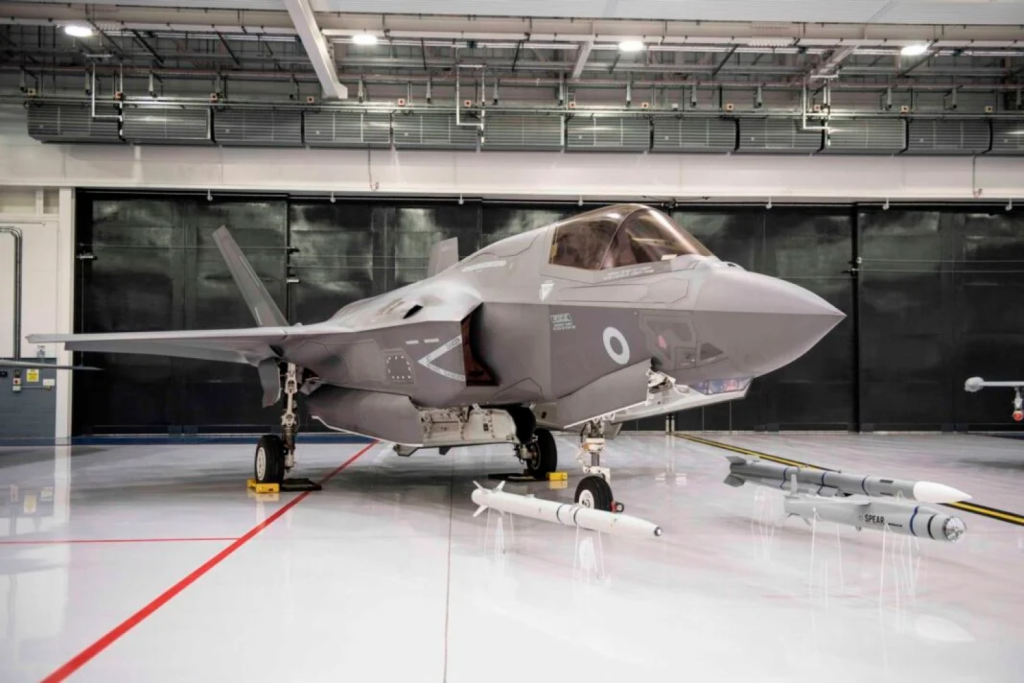 الحكومة الهولندية توقف تصدير أجزاء الطائرات المقاتلة من طراز F-35 إلى إسرائيل 1 136936848 1104381670010396 3988430448110564317 n 102783 highres1707766025