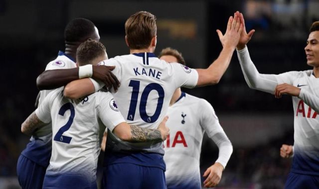 توتنهام يفوز على برايتون 2 - 1 في بطولة الدوري الإنجليزي لكرة القدم 1 2019010911302330231707590163