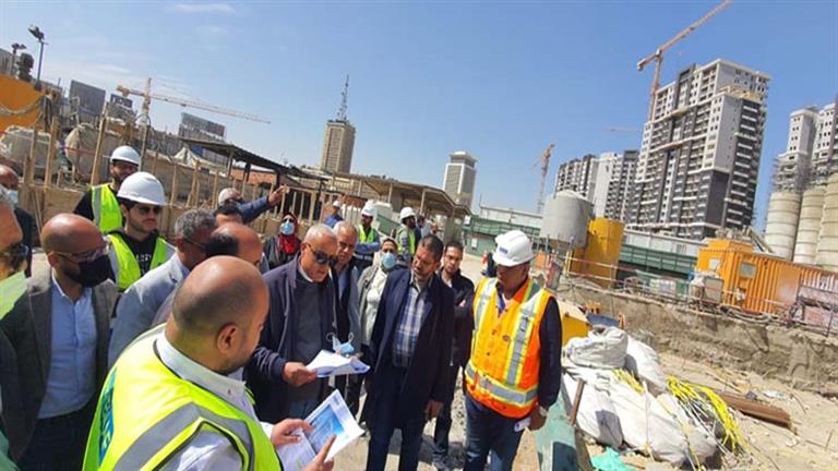 مسئولو الإسكان يتفقدون أعمال التطوير ورفع الكفاءة بعدة مناطق بالعبور والسويس الجديدة 1 2022 3 21 13 13 41 4971707473944