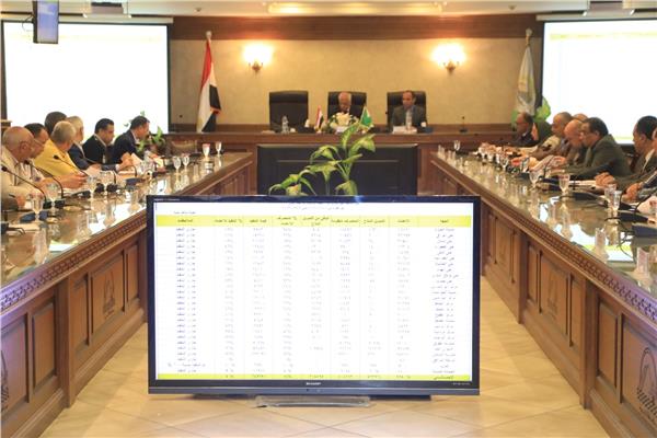 محافظ الجيزة يوجه بالالتزام بالمواعيد المحددة لإنهاء المشروعات المدرجة بالخطة الاستثمارية 1 202303161346394531707909905