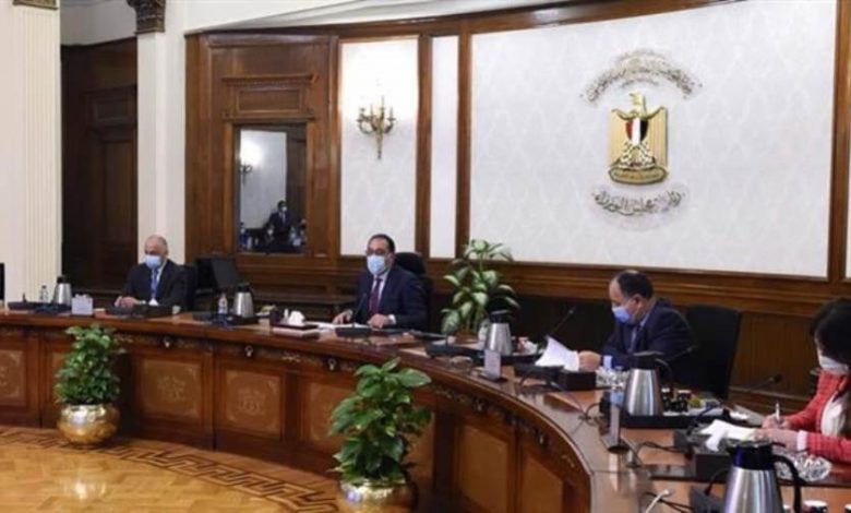 مدبولي يتابع جهود توفير السلع الأساسية والمكون الدولاري المطلوب لزيادة المعروض 1 2384281708263308