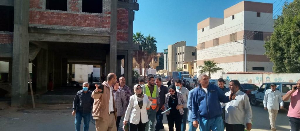 محافظ أسيوط يوجه بالمتابعة المستمرة لمشروعات المبادرة الرئاسية "حياة كريمة" بـ 149 قرية 1 24 11 2021 12 51 48 GomhuriaOnline 20216377511081706961663