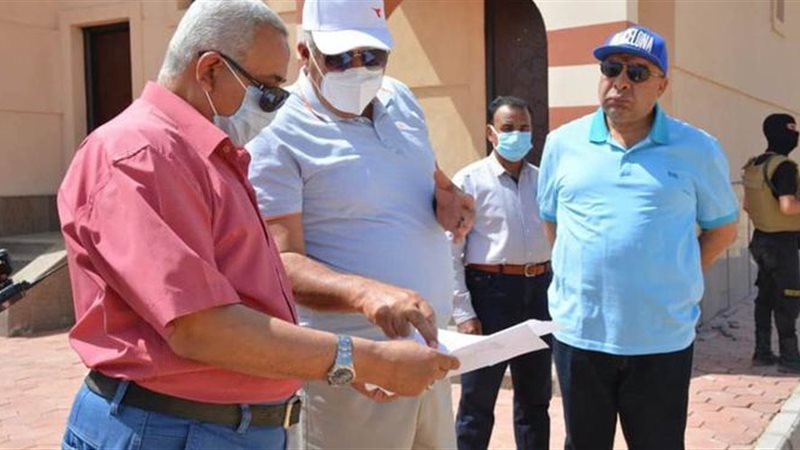 وزير الإسكان ومحافظ الوادي الجديد يتفقدان مُجَمَّع المصالح الحكومية المُمَيْكَن شمال الخارجة 1 2821708256283