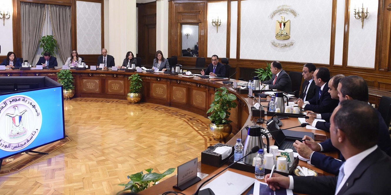 رئيس الوزراء يستعرض العروض المقدمة لشركة "وطنية" التي أعلن عن طرحها ضمن برنامج الطروحات 1 311442346 521229756714116 6640783383426631810 n1709057285