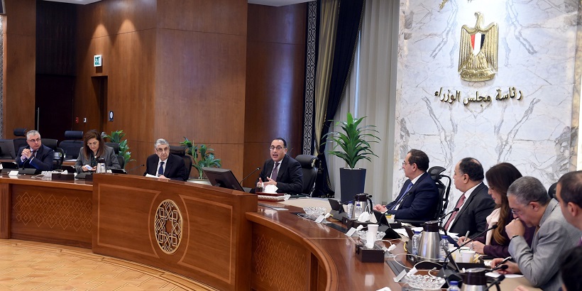 مدبولي: مجموعة حوافز غير مسبوقة يفوز بها من يسرع بالتعاقد وتشغيل المشروعات بمجال الطاقة الخضراء 1 334140521 745946503732140 7927243742012976071 n1709194505