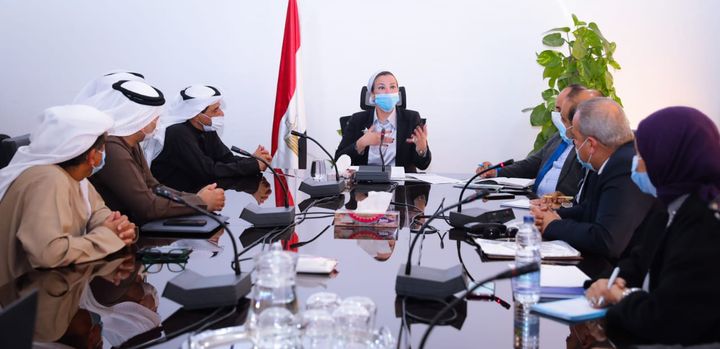 وزيرة البيئة تبحث مع شركة "بيئة" الإماراتية فرص التعاون بالاستثمار بمجال إدارة المخلفات 1 343691707991803
