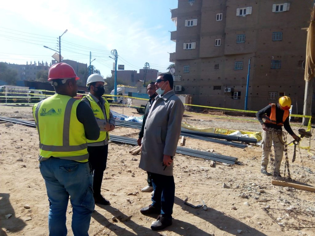 محافظ أسيوط يوجه بمتابعة الأعمال الجارية لرفع كفاءة 4 مستشفيات مركزية بـ 1.2 مليار جنيه 1 4 1 2022 12 30 51 GomhuriaOnline 3616412922511707904327
