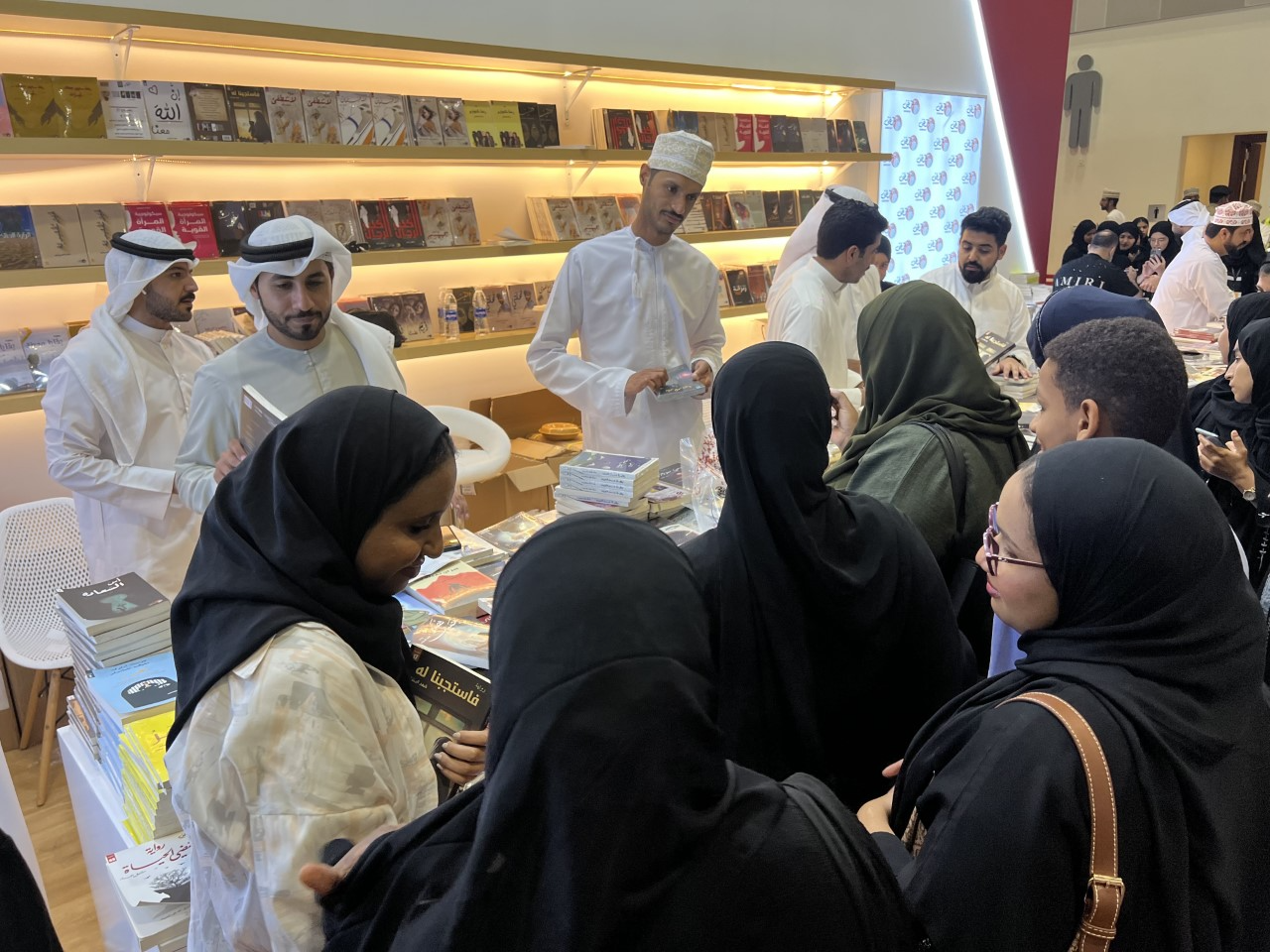 مسؤولون عرب لـ"أ ش أ": معرض مسقط للكتاب منصة لخلق التواصل بين الشعوب.. والثقافة "قوة ناعمة" قادرة على نشر السلام 1 44051e29 ef1b 47ce 9188 00c6f2b9ed831708589165
