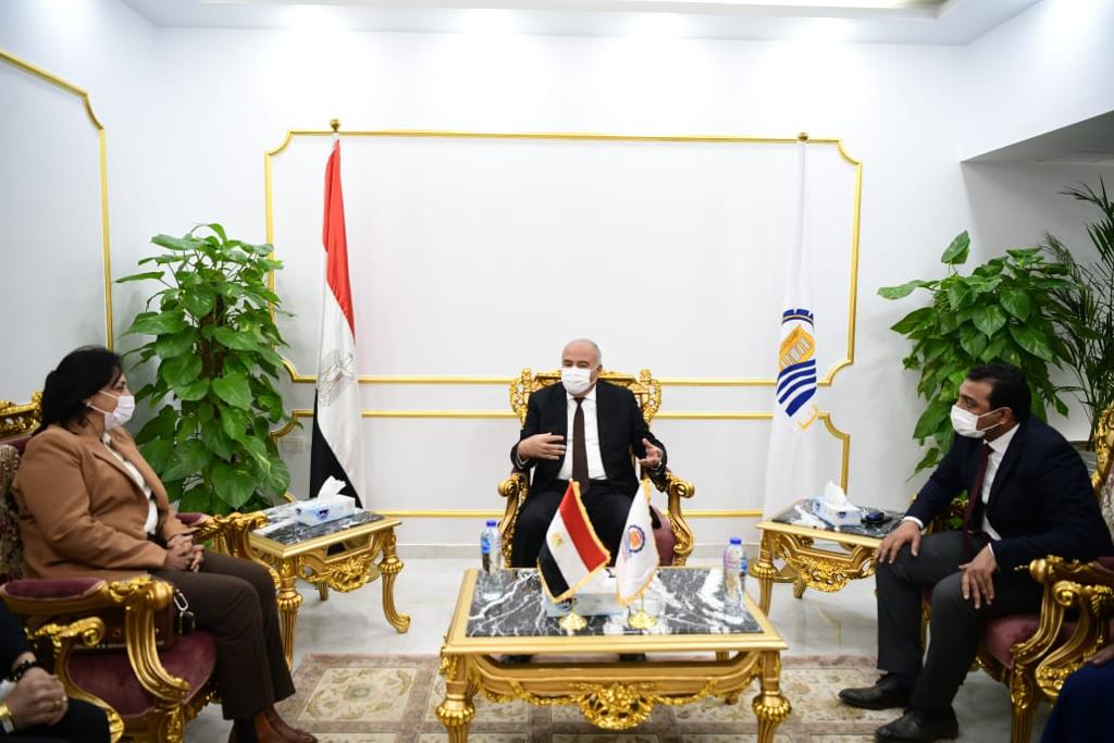 نائب وزير السياحة تبحث مع شركة طيران "ويز آير أبو ظبي" تعزيز الحركة السياحية الوافدة لمصر 1 50480 IMG 20220120 WA00181708522084