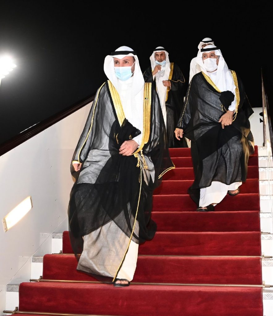 أمير الكويت يصل الدوحة في زيارة رسمية 1 84e93976 2a8d 4e9e b694 5c9121562d2b1708421225
