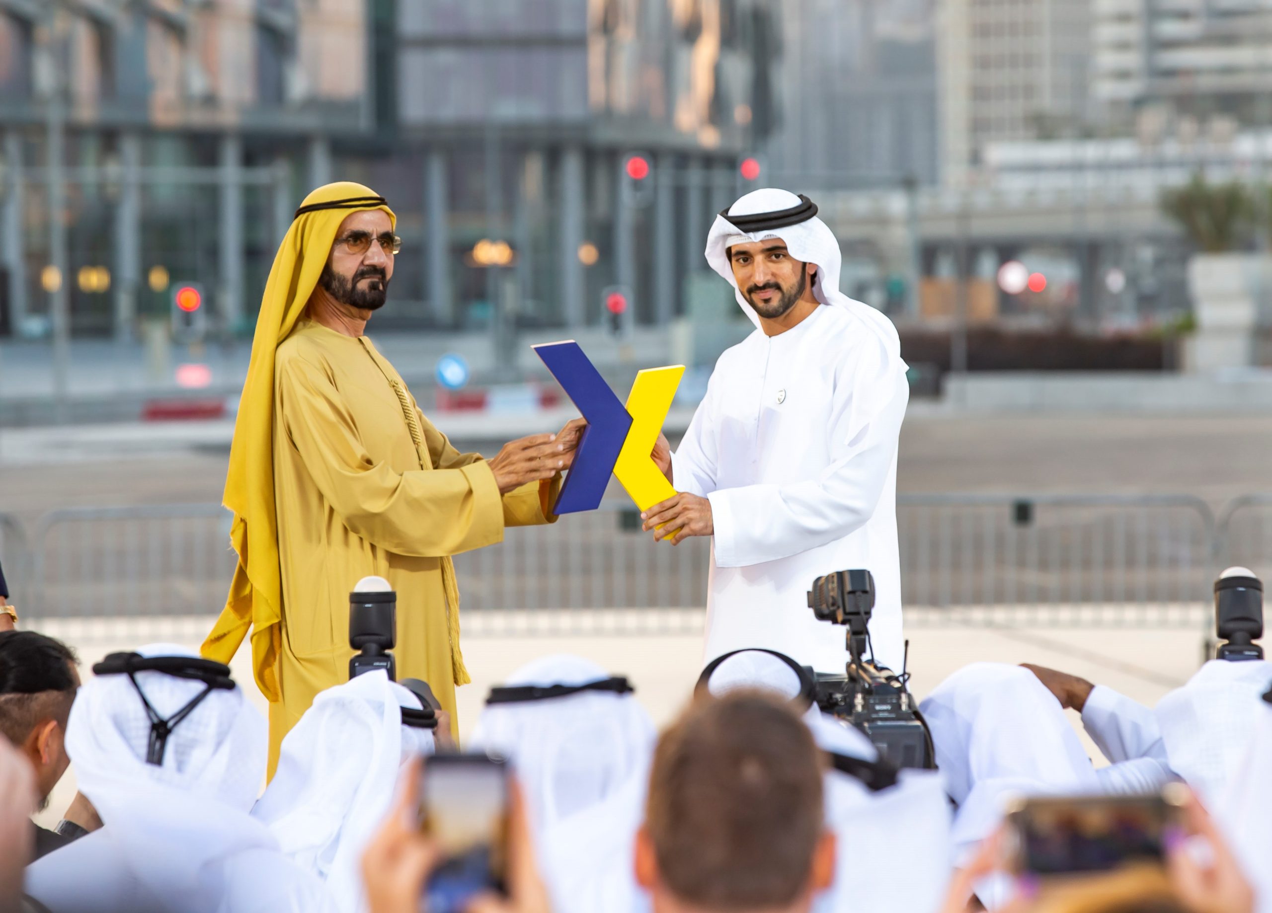 جلوبال (4): إطلاق العلامة التجارية كايي للسيارات في دولة الإمارات العربية المتحدة تحت برج خليفة 1 DXB Brand Launch 31707323283 scaled