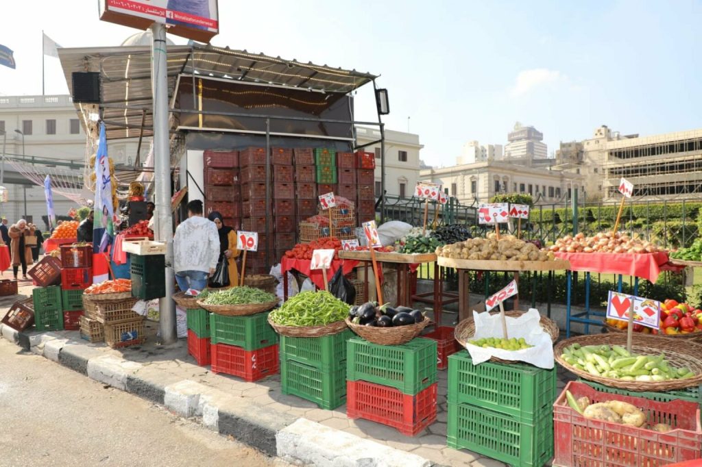 محافظ القاهرة يوجه بنشر منافذ بيع السلع بأسعار مخفضة استعدادًا لشهر رمضان المبارك 1 elaosboa48627 1 1536x10231708027682