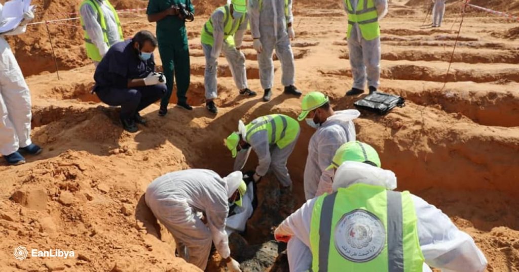 محافظ كفرالشيخ يعلن العثور على 3 جثامين من ضحايا حادث معدية نكلا بالجيزة 1 fbimg1709195464