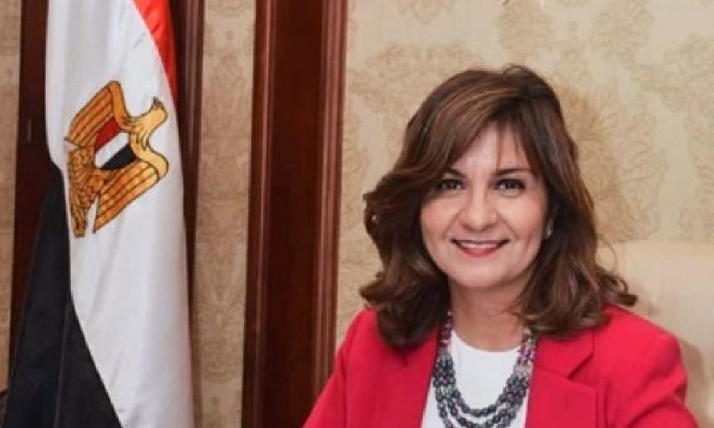وزيرة الهجرة تجيب على استفسارات المصريين بالخارج بشأن شهادات الثانوية السودانية 1 fd9aa682121648d9da9ded89acb952bc1708682103