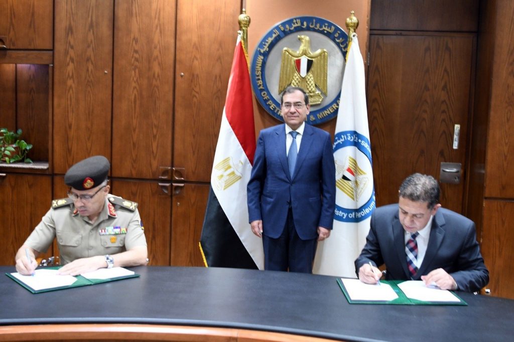 بروتوكول تعاون بين وزارتي الدفاع والتضامن لتقديم خدمات الشبكة الوطنية للطوارئ والسلامة العامة 1 khaligyoun436721708602123