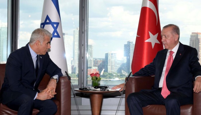 السفير حجازي لـ(أ ش أ): زيارة أردوغان لمصر "استراتيجية" ومؤشر لمسار جديد من العلاقات القائمة على الثقة والاحترام 1 اردوغان ولبيد1707925263