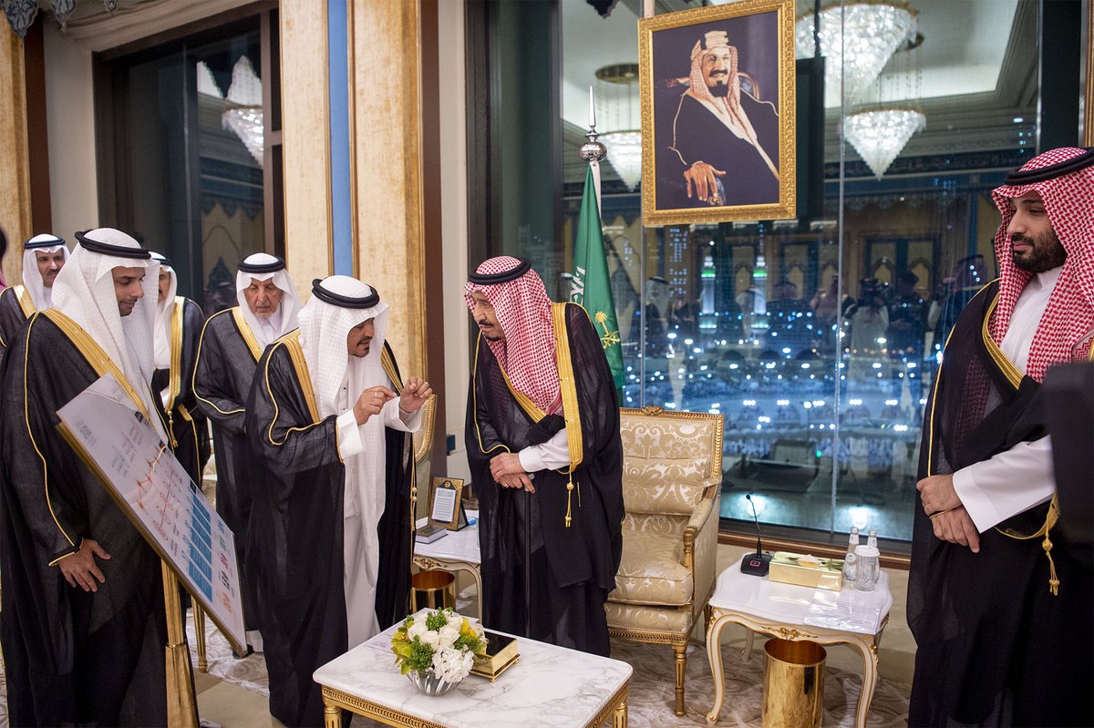 صحيفة سعودية: المملكة تضع خدمة ضيوف الرحمن في صدارة أولوياتها على مدار الساعة 1 خادم الحرمين الشريفين 1 11707895443