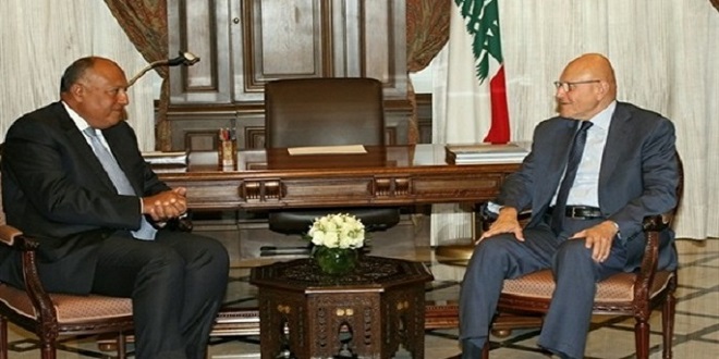 شامح شكرى وتمام سلام رئيس وزراء لبنان1708104485