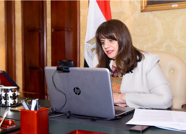 وزيرة الهجرة: نساء مصر يقدمن دوراً عظيماً من أجل التواصل مع الجاليات بالخارج 1 سها تواصل1709463244