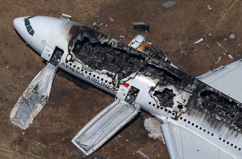 مصرع 5 أشخاص إثر تحطم طائرة في أمريكا 2