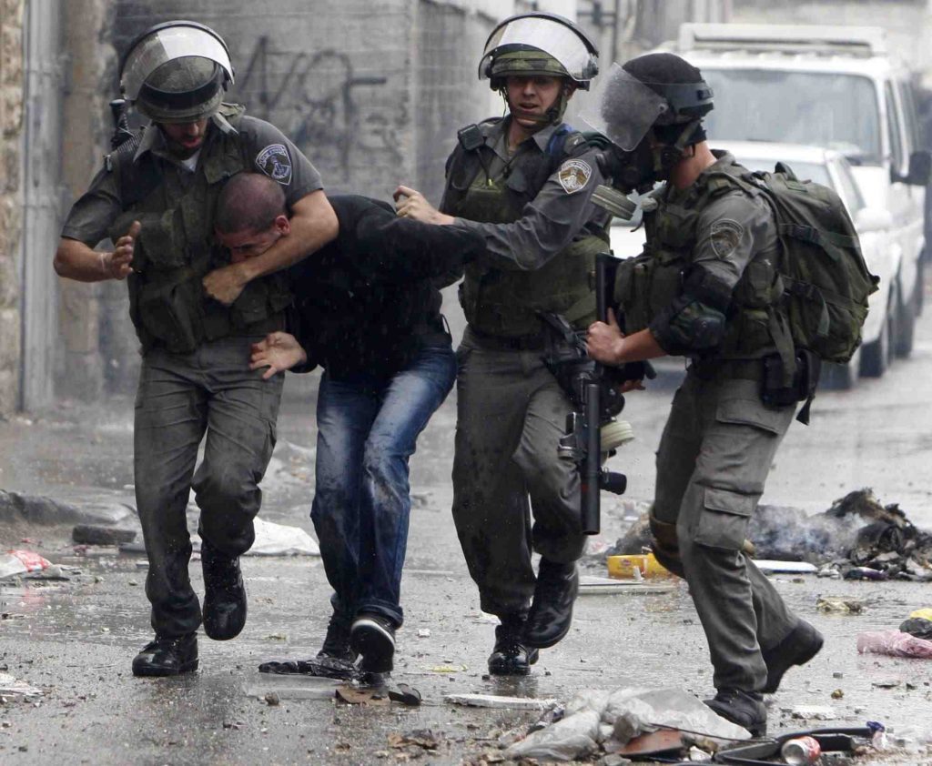 "الخارجية الفلسطينية" تطالب بفرض عقوبات على حكومة الاحتلال الإسرائيلي لإجبارها على حماية المدنيين 1 مصر تواصل فتح معبر رفح البري لإدخال المساعدات ومعدات إعادة1709294644